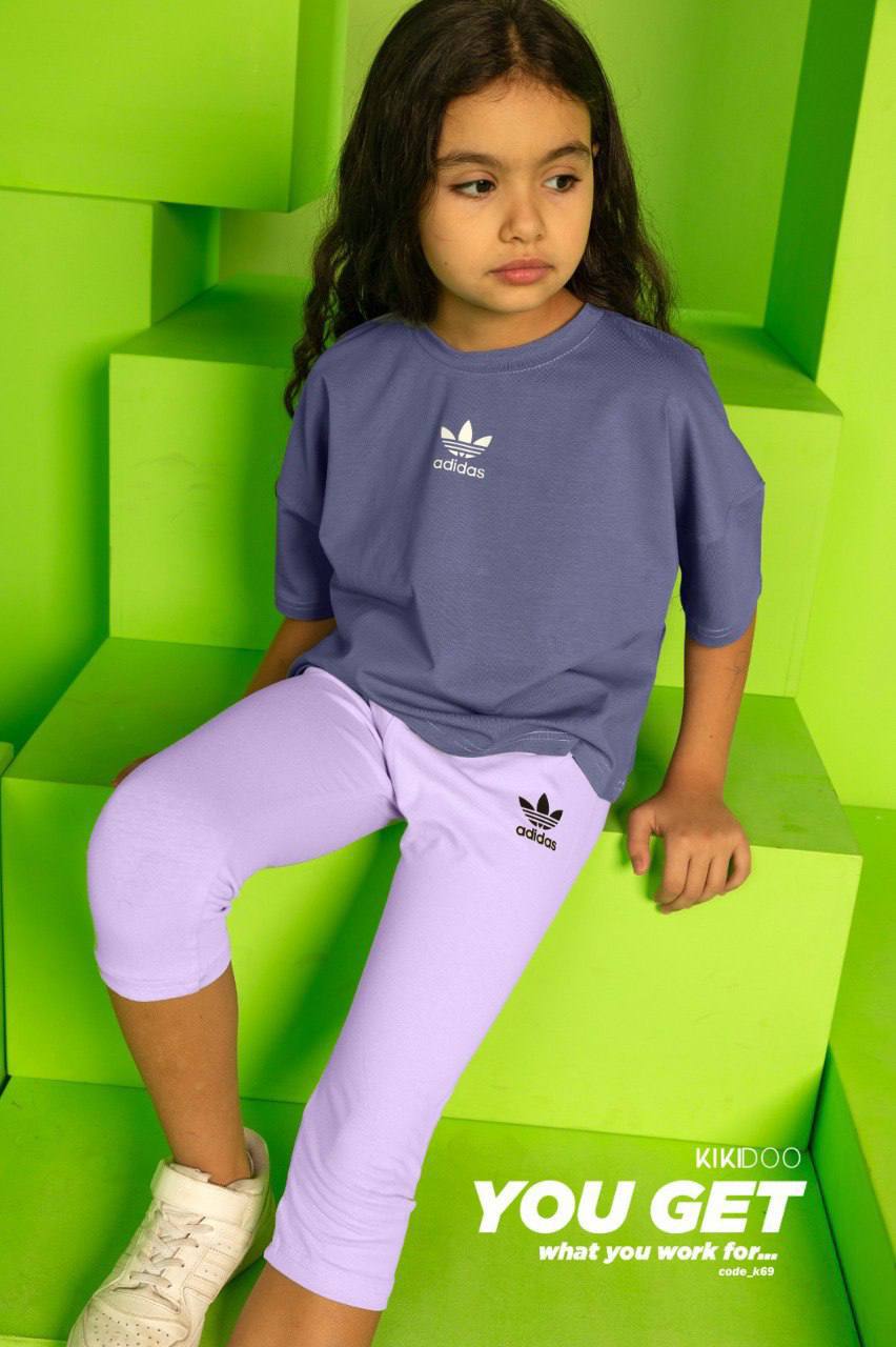 Purple T-Shirt & Lilac Leggings