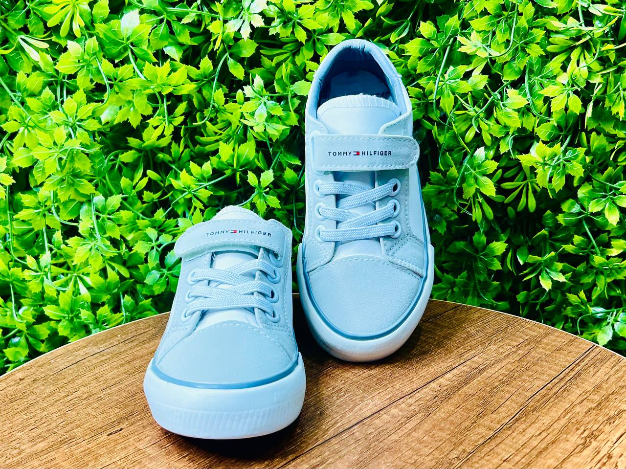 tommy hilfiger gray shoes