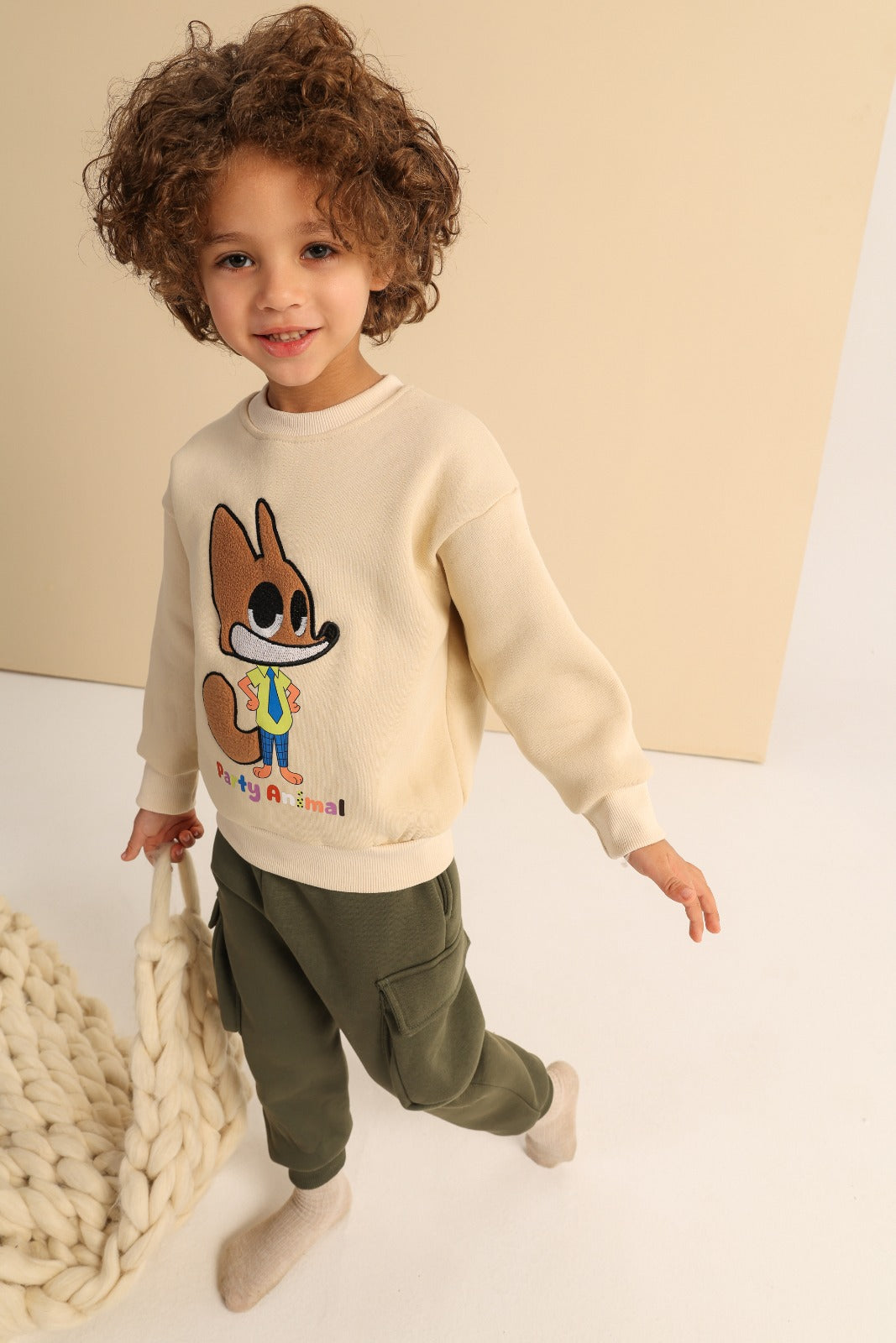 Kids’ Animal Graphic Sweatshirt with Cargo Jogger Pants – Beige & Olive Green Set