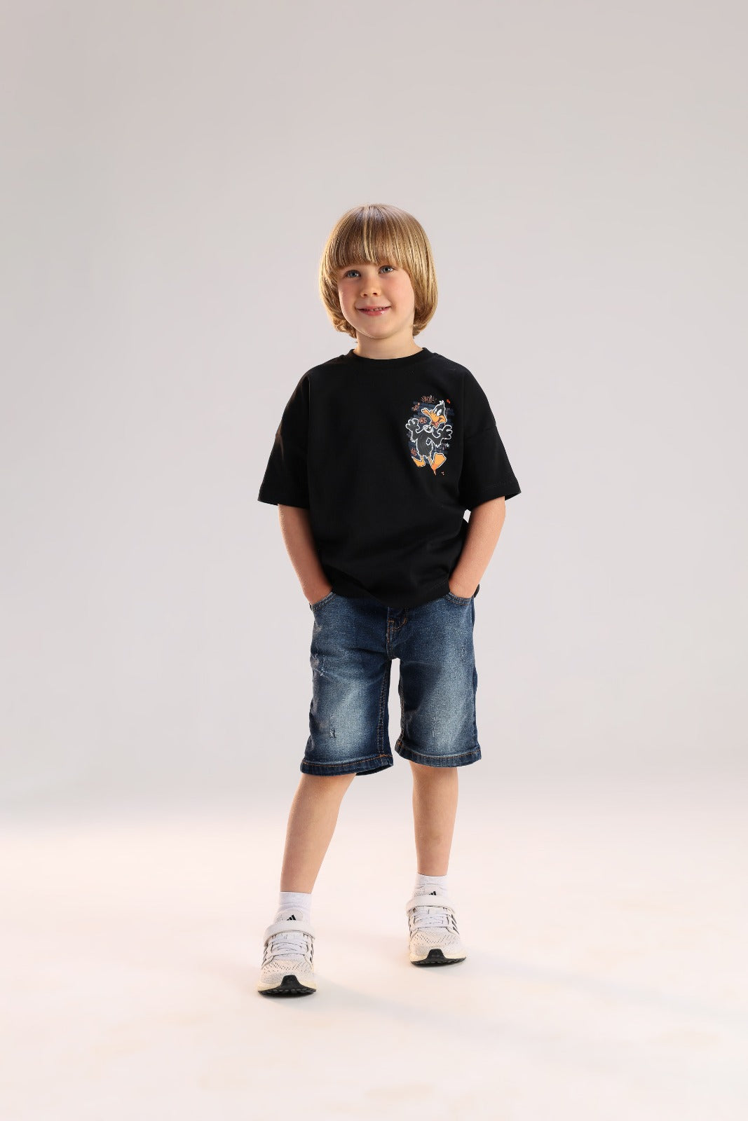 Boys Pocket Graphic T-Shirt & Denim Shorts Set – Casual Summer Outfit