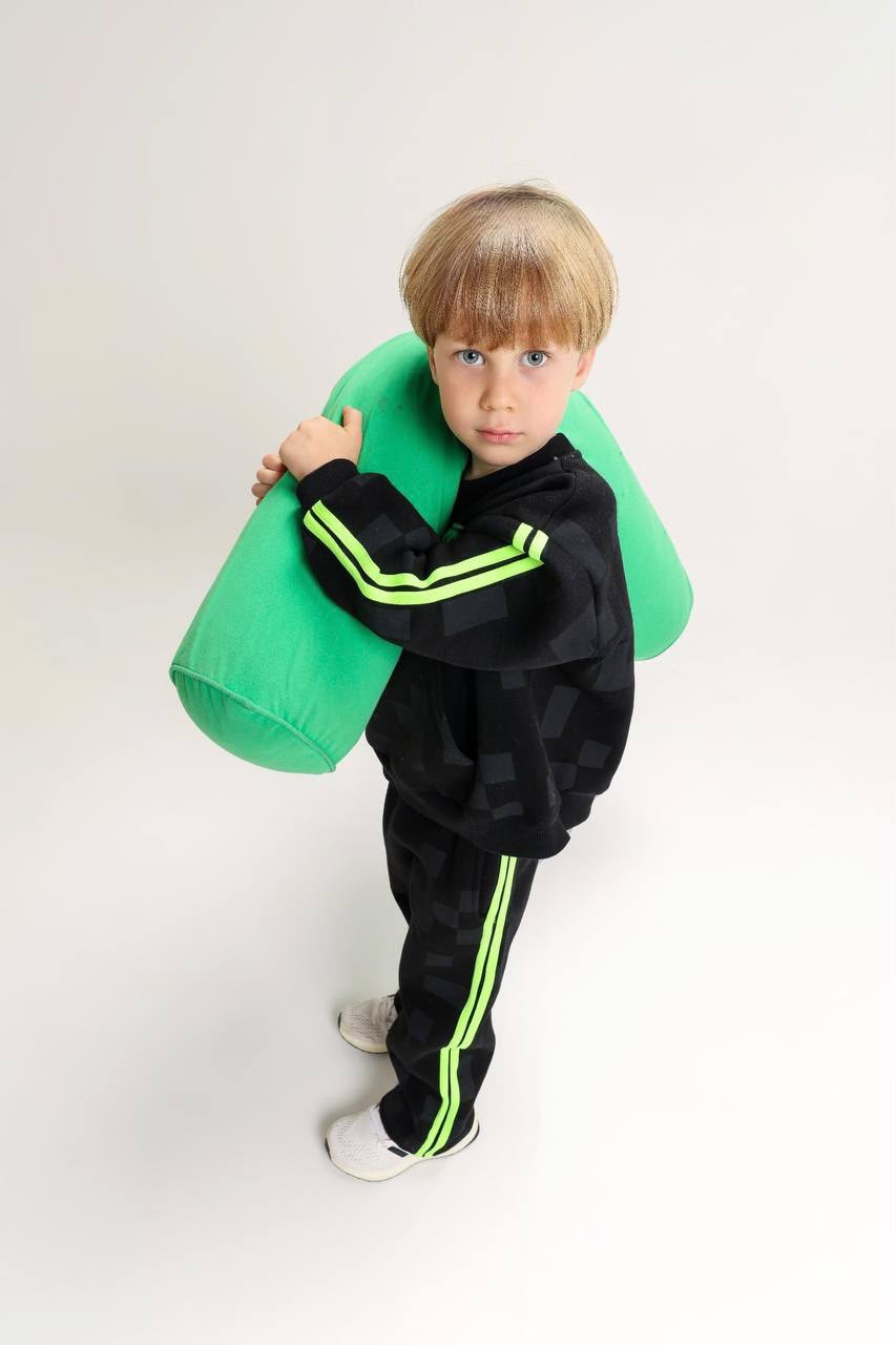 Boys’ Black & Neon Green Printed Tracksuit Set – Stylish 2-Piece Sweatshirt & Jogger Outfit