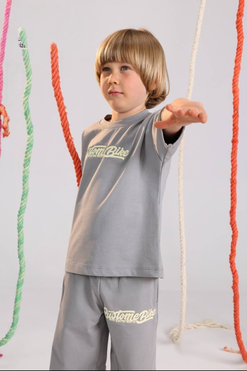 Boys Beige Graphic T-Shirt & Brown Jogger Set – Casual Dynasty Print Outfit (Ages 10–16) (Copy)