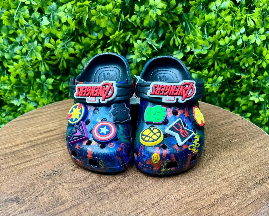 crocs Avengers