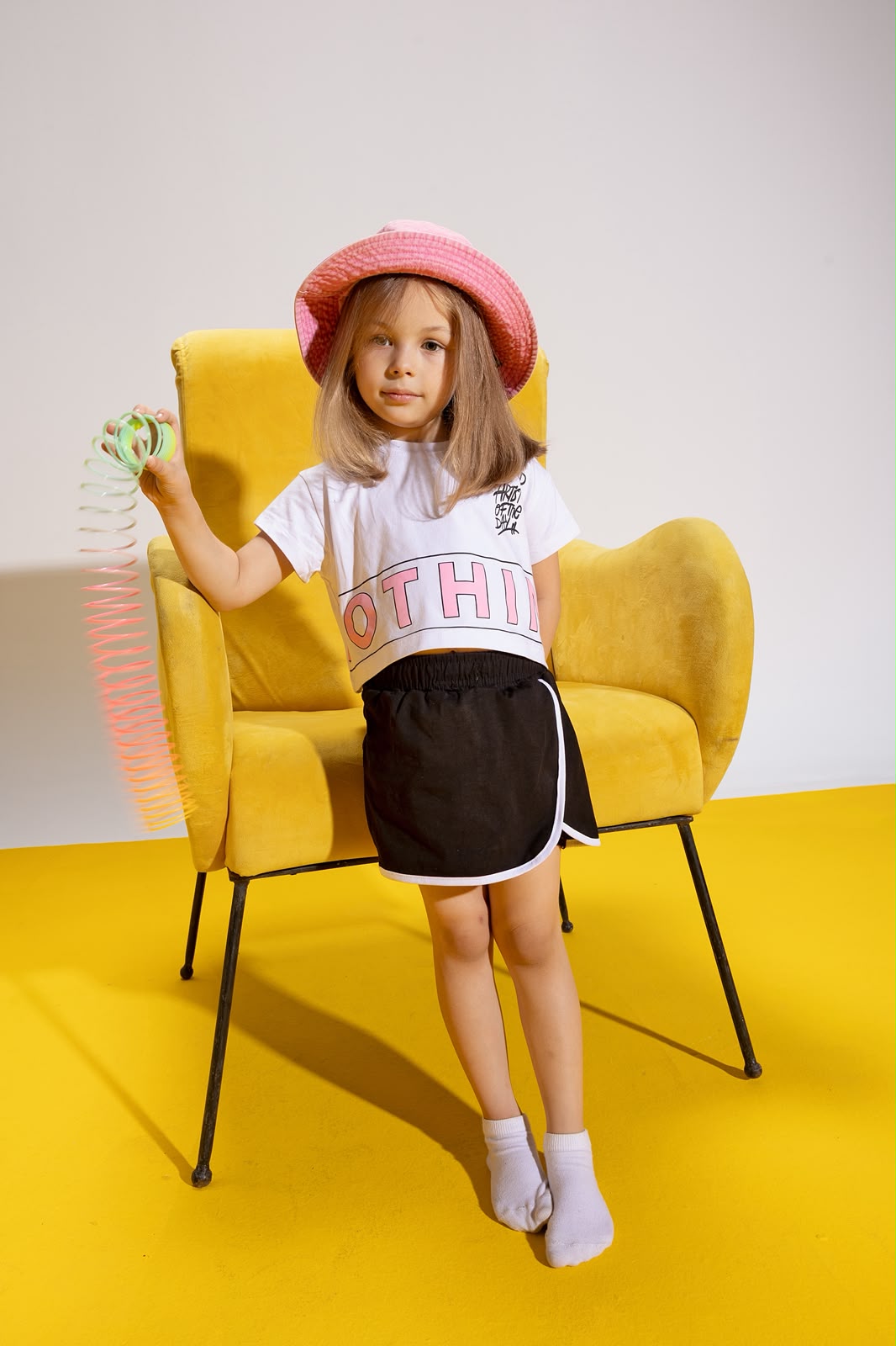 Girls Sporty T-Shirt & Shorts Set – Casual Summer Outfit