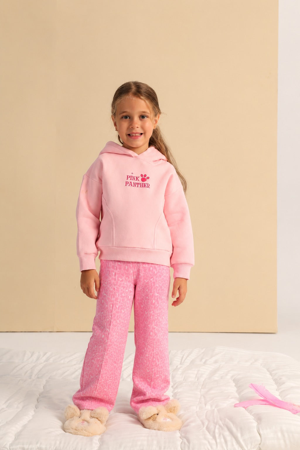 Girls’ Pink Panther Hoodie & Wide-Leg Pants Set – Pink Printed Casual 2-Piece Outfit