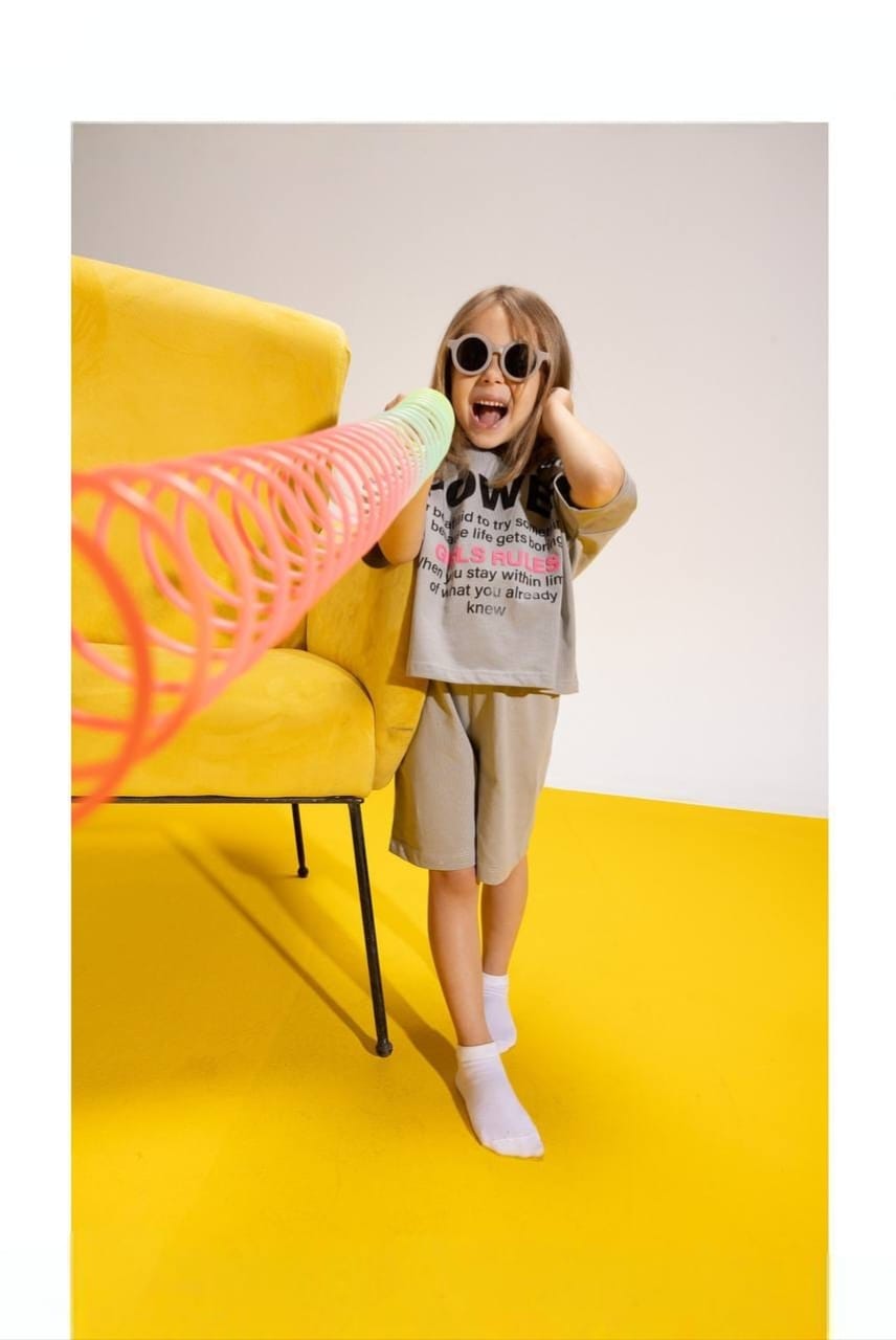 Girls' Beige Graphic T-Shirt & Culotte Shorts Set – Oversized Cotton Casual 2-Piece Outfit