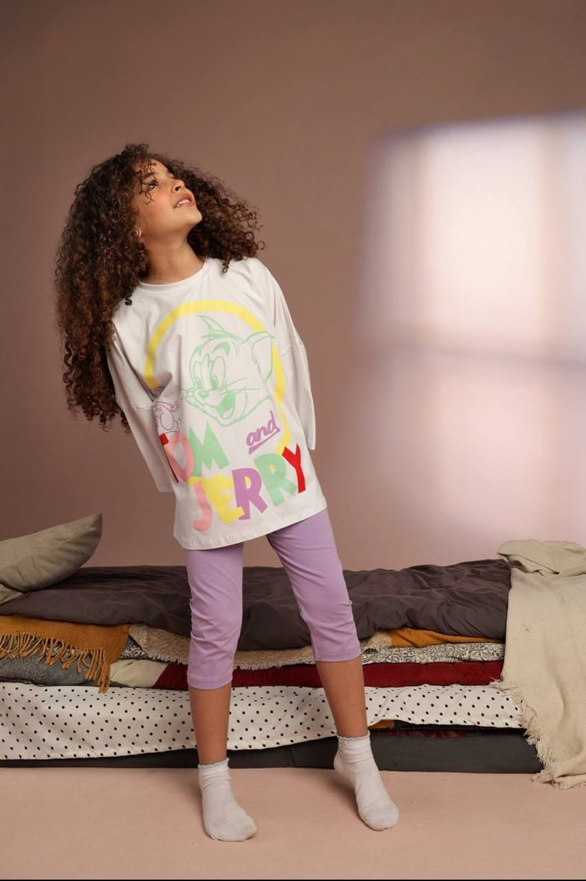 Girls' Tom & Jerry Oversized Graphic T-Shirt & Lilac Capri Leggings Set – Cotton 2-Piece Casual Outfit
