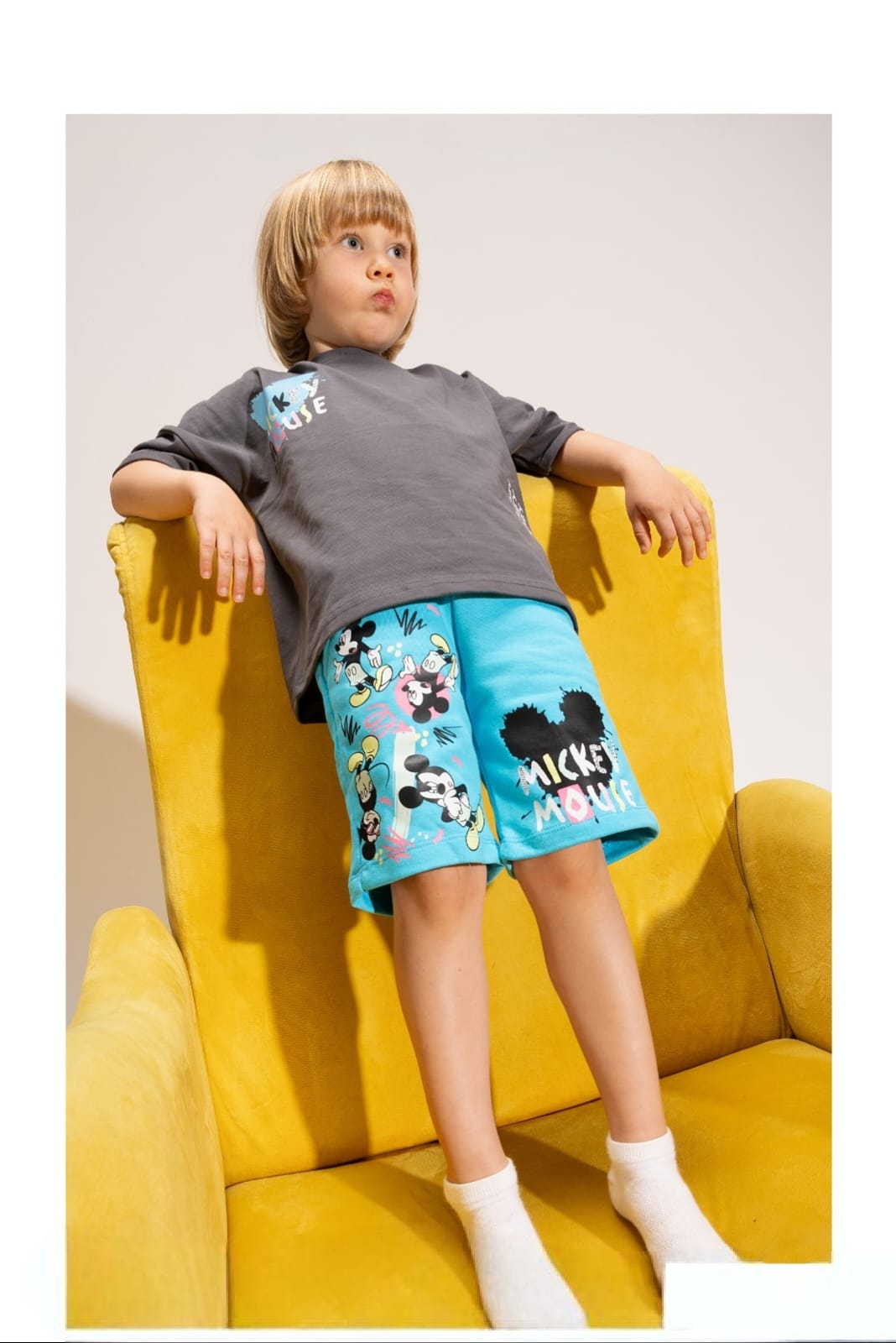 Boys' Mickey Mouse Graphic T-Shirt & Printed Shorts Set – Cotton Summer 2-Piece Outfit