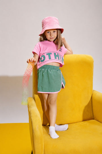 Girls’ Pink Crop T-Shirt & Green Shorts Set – Colorful Casual 2-Piece Summer Outfit