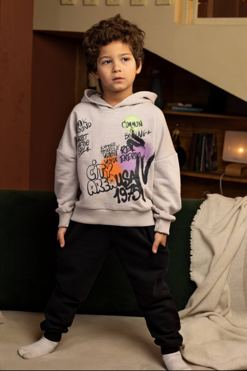 Boys’ Graphic Hoodie & Jogger Set – Graffiti Print Pullover Sweatshirt and Black Jogger Pants
