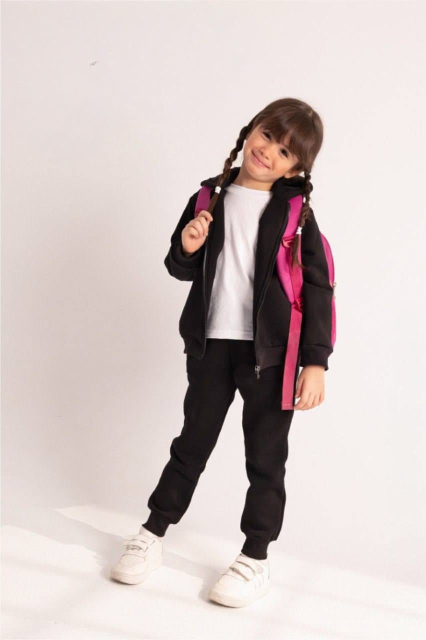 Girls’ Black Zip-Up Hoodie & Jogger Set – Casual 2-Piece Outfit with Hooded Jacket