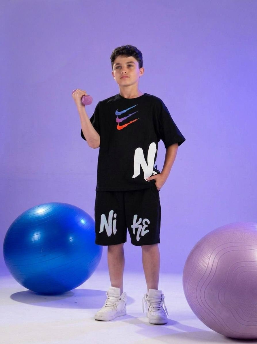 Boys’ Black Graphic T-Shirt & Shorts Set – Sporty 2-Piece Casual Outfit