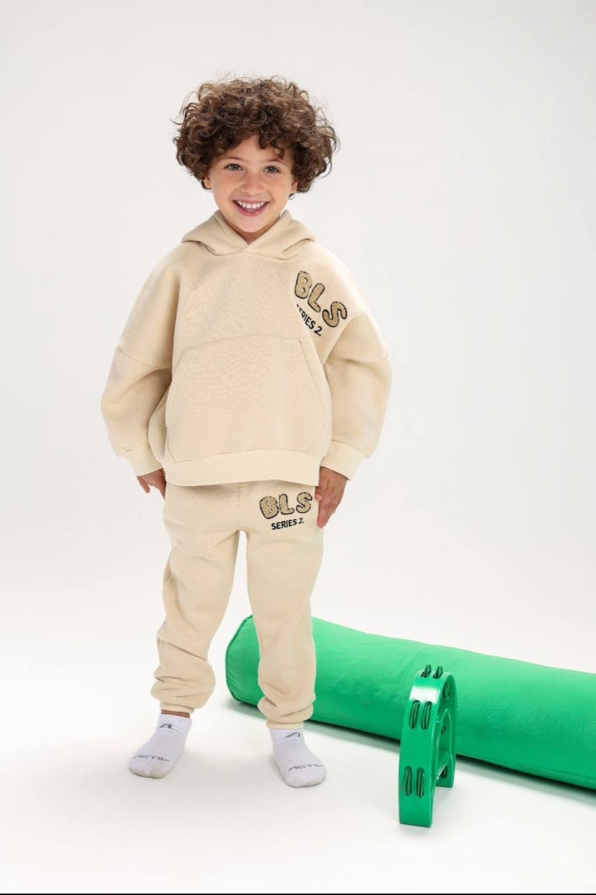 Boys’ Beige Hooded 2-Piece Tracksuit Set – Cozy “Goofy Club” Sweatshirt & Jogger Pants