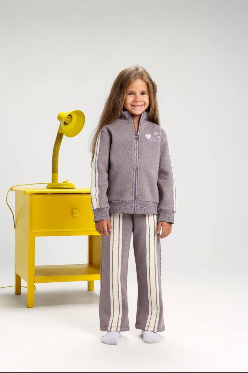 Girls’ Mauve Tracksuit Set – Zip-Up Jacket & Wide-Leg Pants with Striped Details