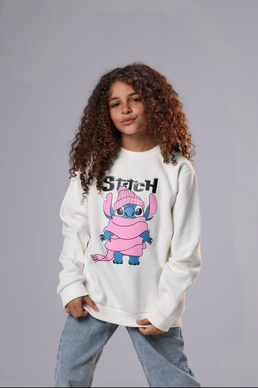 Girls’ Stitch Graphic Sweatshirt – Cozy White Long-Sleeve Pullover with Pink Winter Design