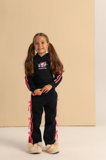 Girls’ Hello Kitty Black Tracksuit Set with Pink Stripes & Side Lace-Up Details – Hoodie and Wide-Leg Pants