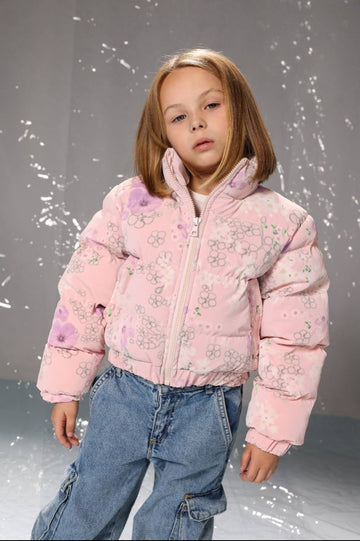 Girls’ Pink Floral Puffer Jacket – Quilted Cropped Winter Coat with Full-Zip Closure