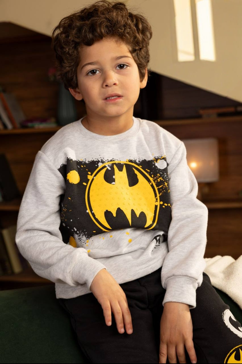 Boys’ Batman Sweatshirt & Jogger Set – Grey Graphic Top with Black Printed Pants | Code 805