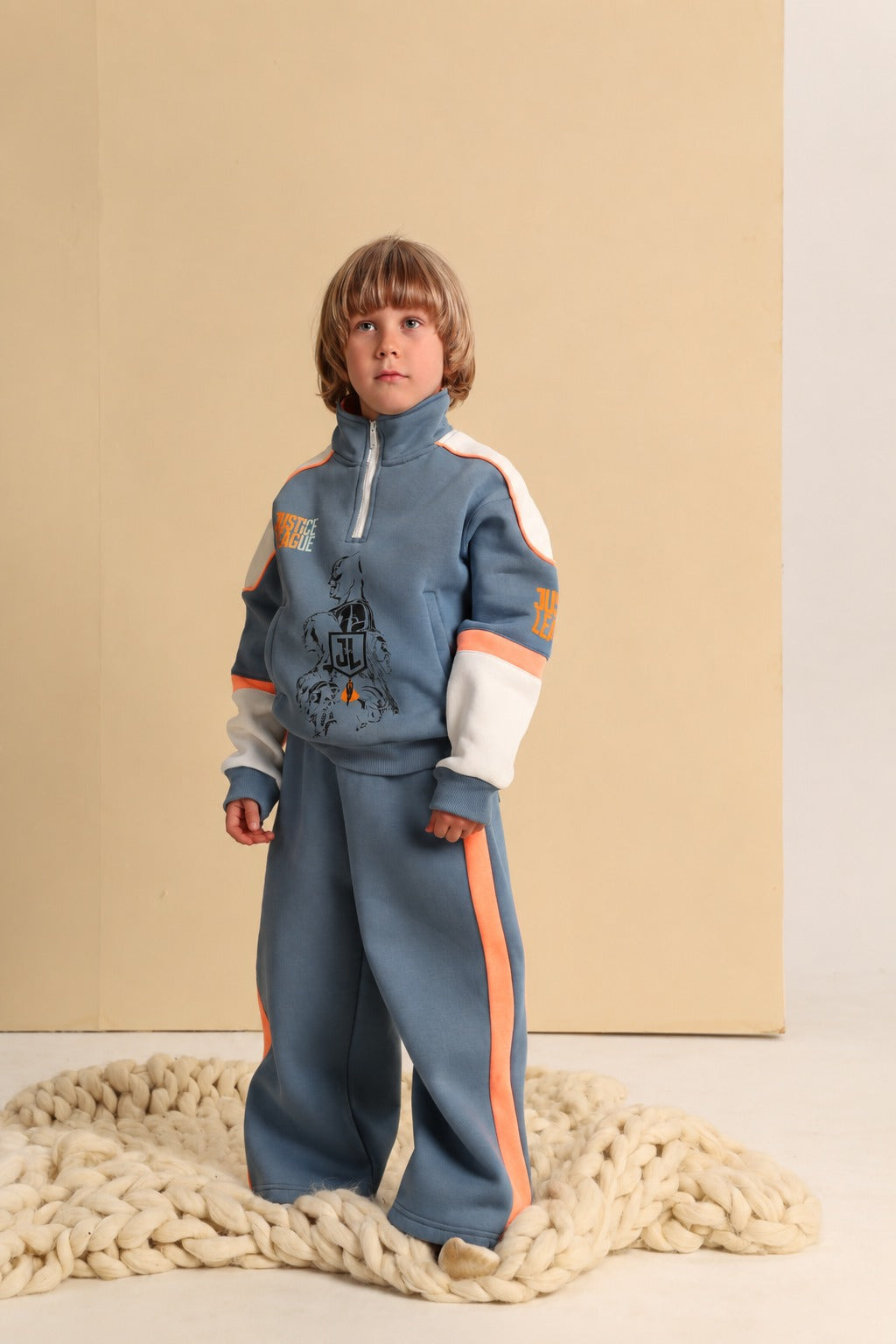 Boys Justice League Tracksuit Set – Quarter-Zip Sweatshirt and Wide-Leg Pants with Contrast Stripes