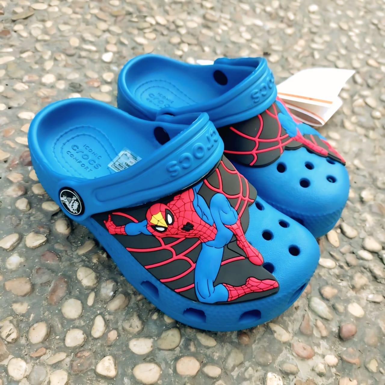 crocs spider