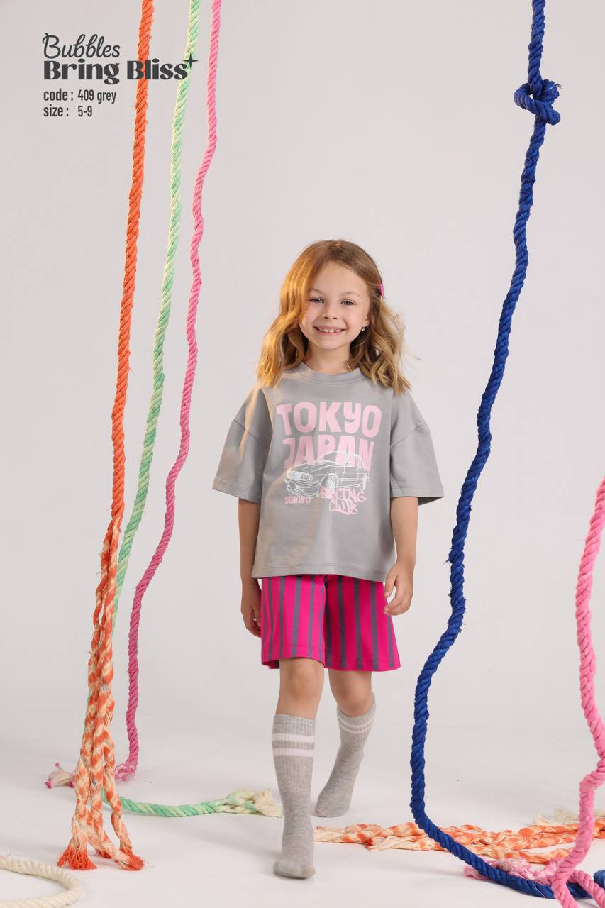 Girls Tokyo Japan Graphic T-Shirt & Striped Shorts Set – Grey & Pink Casual Summer Outfit