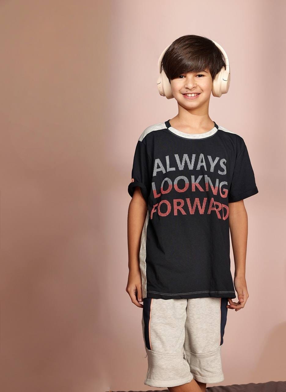 Boys' Graphic T-Shirt & Heather Grey Shorts Set – Cotton Casual 2-Piece Outfit