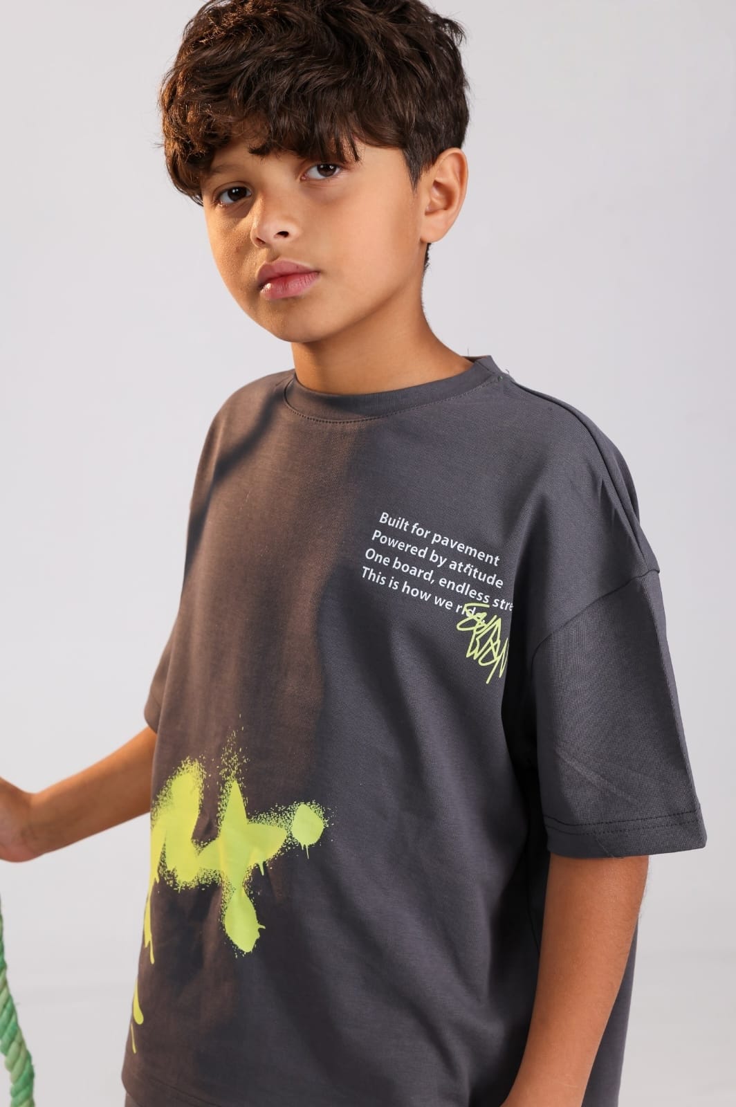 Boys' Oversized Charcoal Graphic T-Shirt & Wide-Leg Pants Set – Cotton Casual 2-Piece Outfit