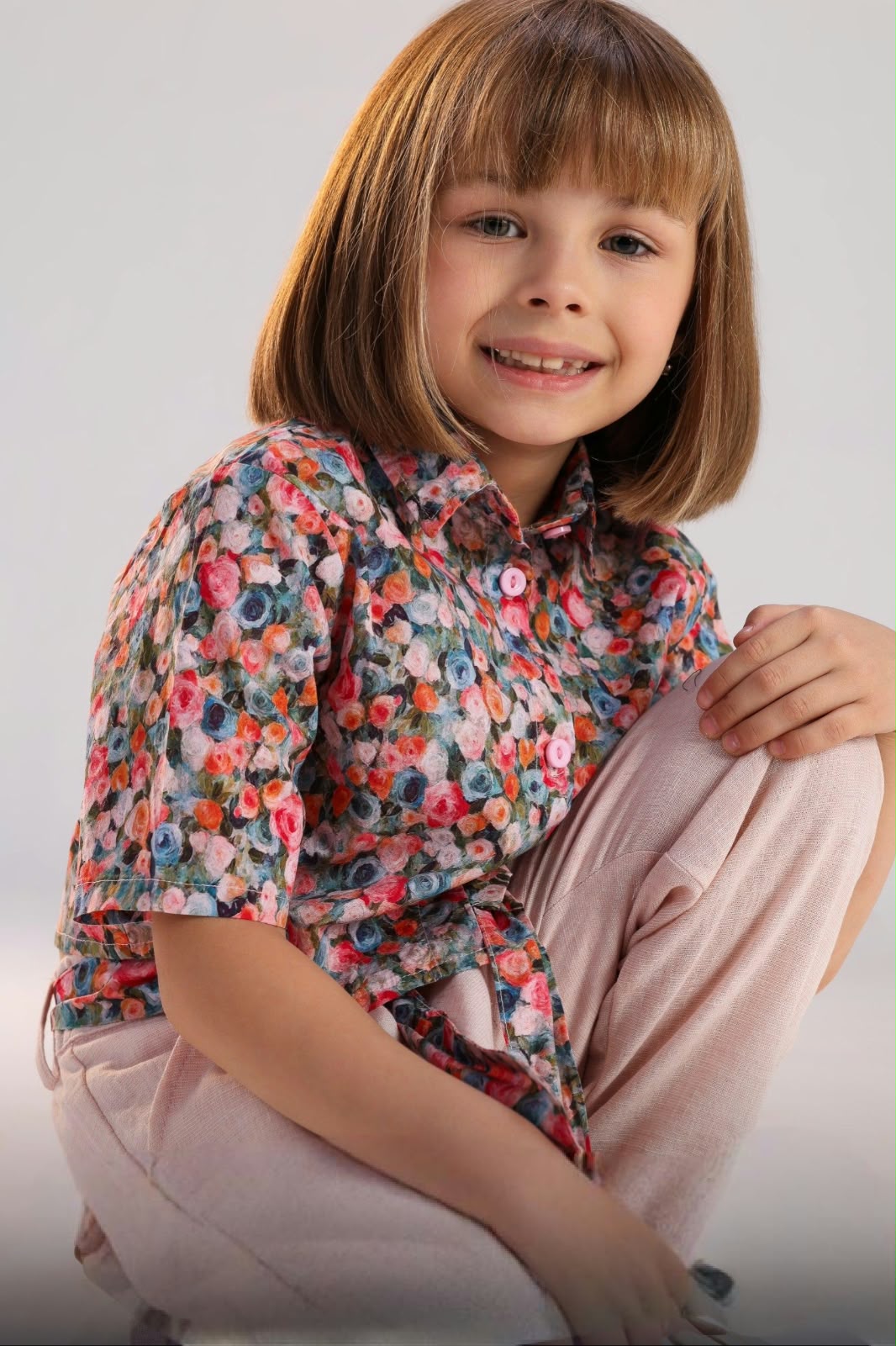 Girls’ Floral Cropped Shirt & Wide-Leg Pants Set – Colorful Flower Print Casual Outfit