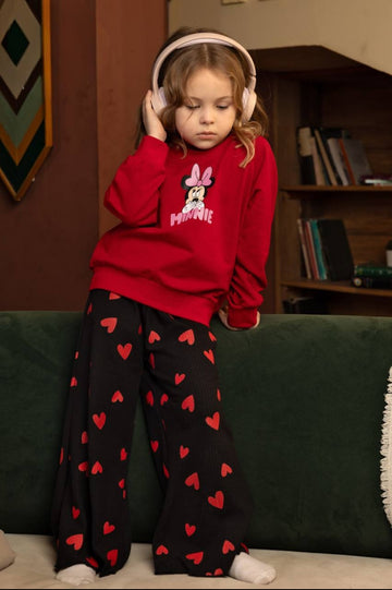 Girls’ Red Minnie Mouse Sweatshirt & Black Heart Print Wide-Leg Pants Set – Cozy Casual Outfit