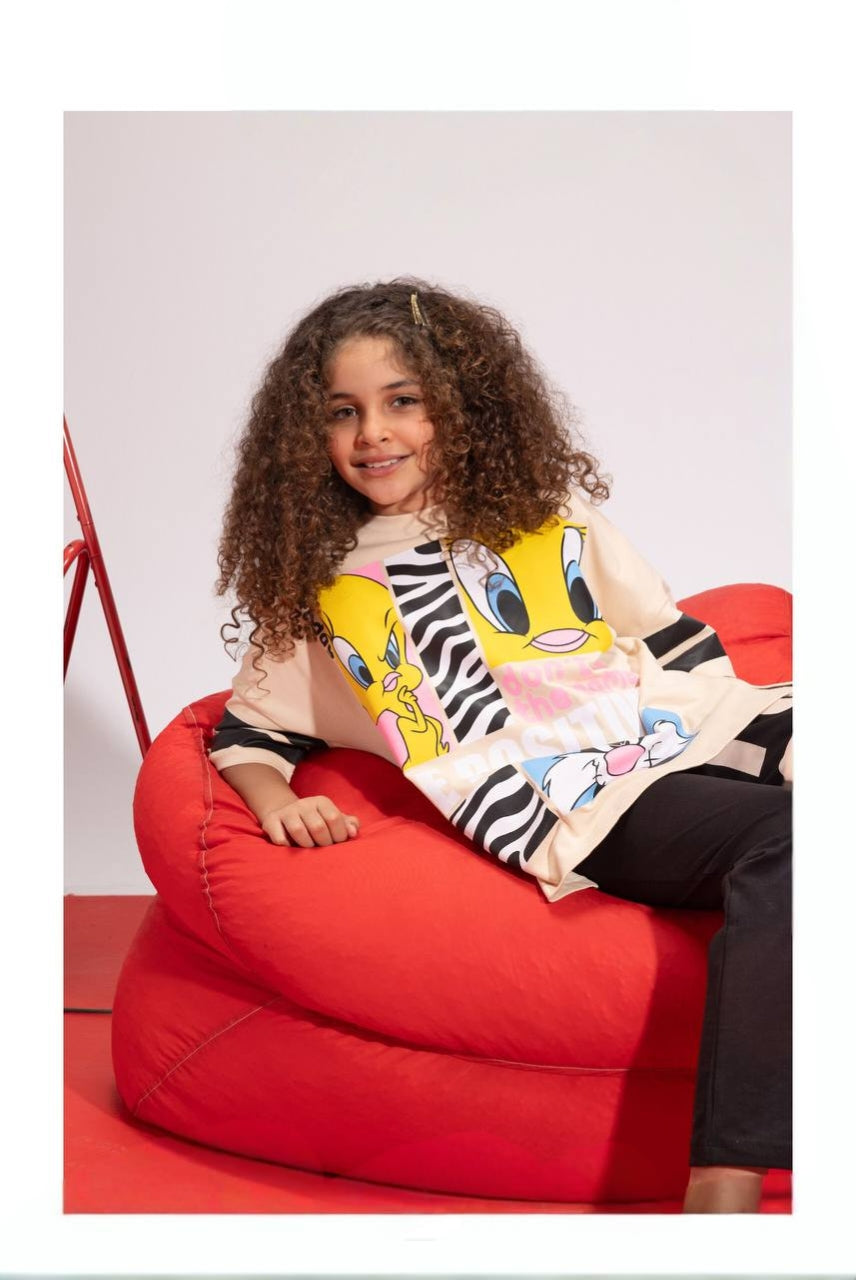 Girls’ Tweety & Sylvester Printed T-Shirt with Black Wide-Leg Pants Set