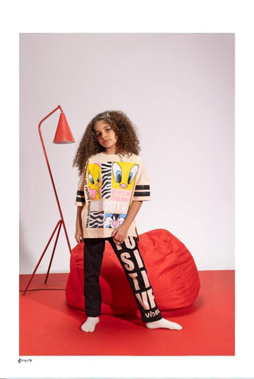 Girls’ Tweety & Sylvester Printed T-Shirt with Black Wide-Leg Pants Set