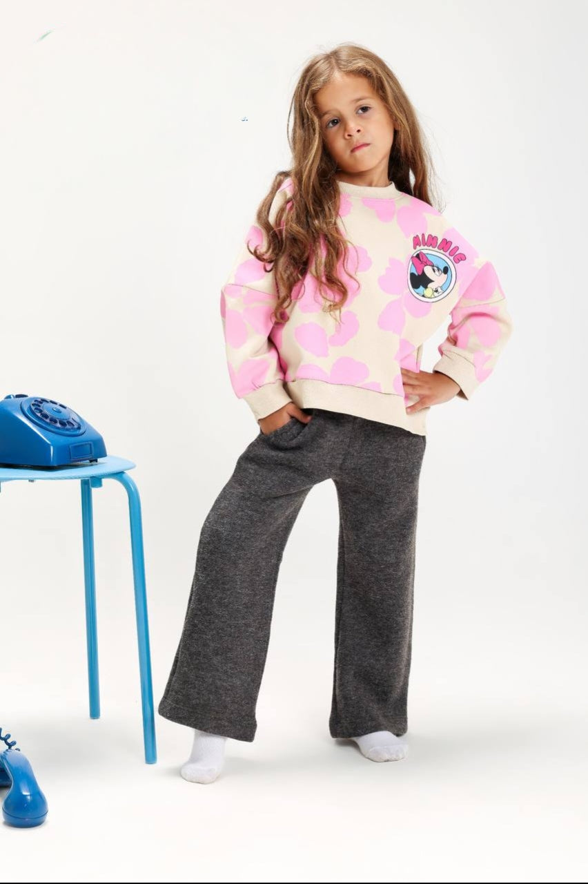 Girls’ Minnie Mouse Sweatshirt – Beige & Pink Floral Crewneck with Front & Back Graphic