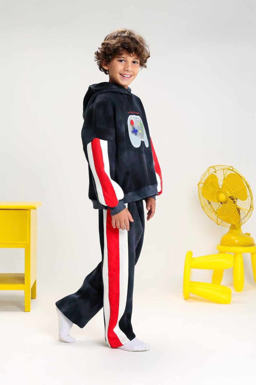 Boys’ Gaming Graphic Tracksuit Set – Black Hoodie & Pants with Red and White Side Stripes
