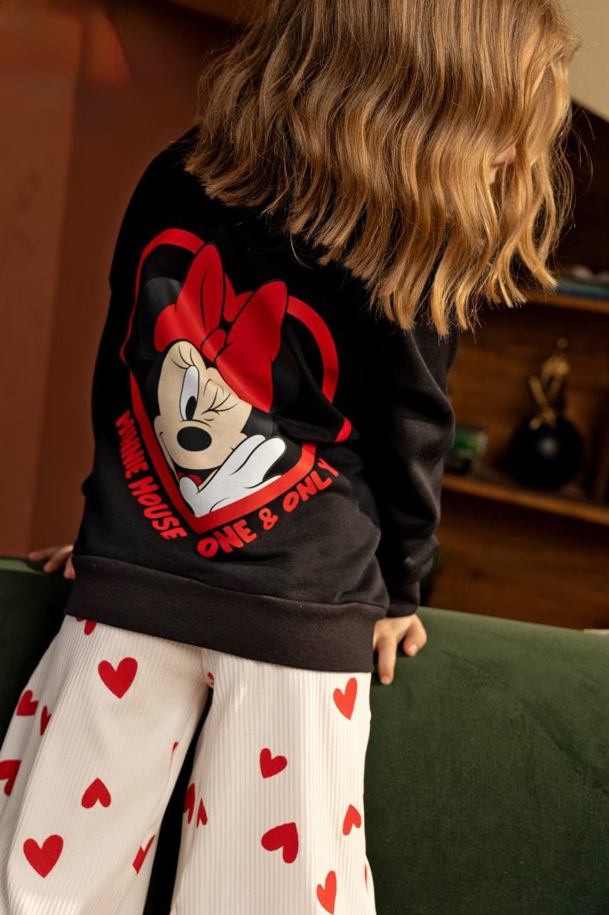 Girls’ Minnie Mouse Black Sweatshirt & Heart Print Ribbed Pants Set