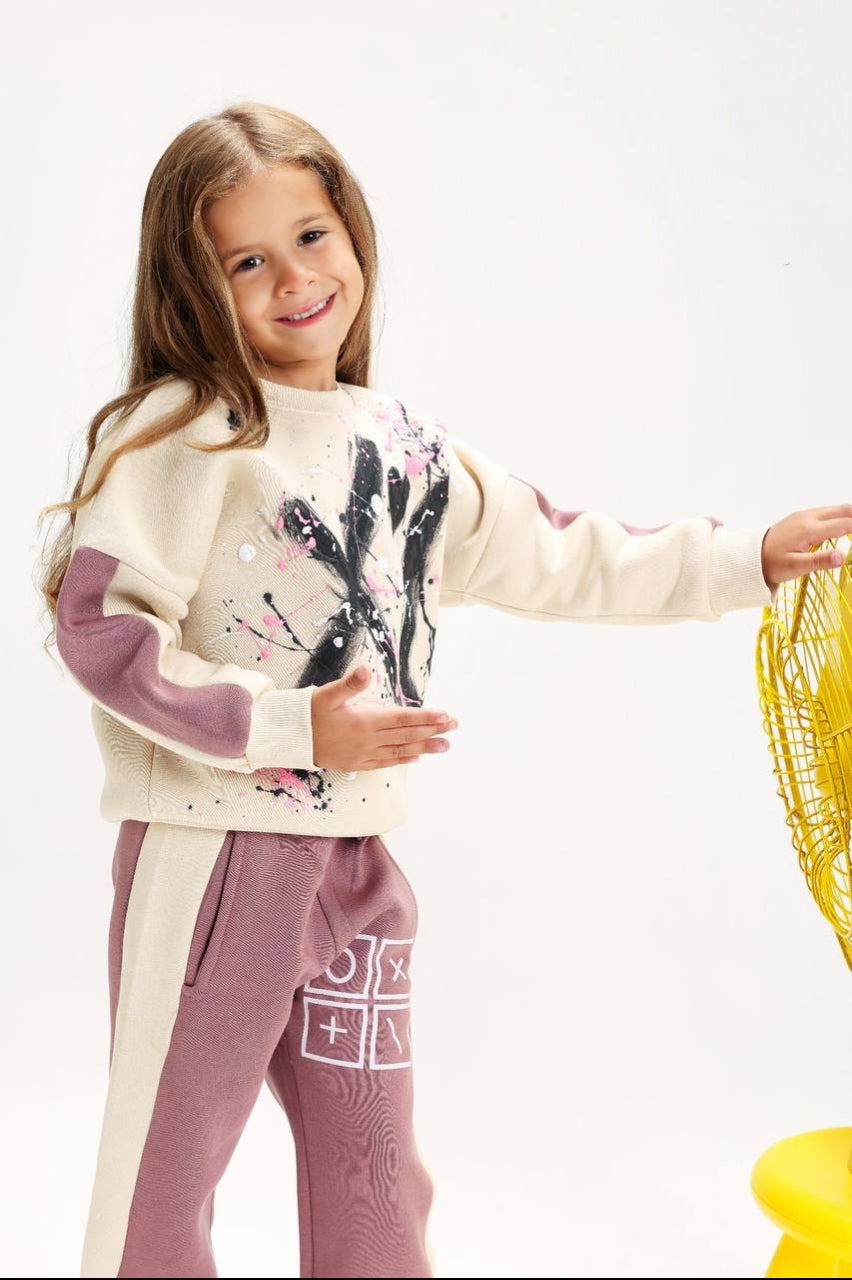 Girls’ Graphic Sweatshirt & Wide-Leg Pants Set – Cozy Casual Two-Piece Outfit