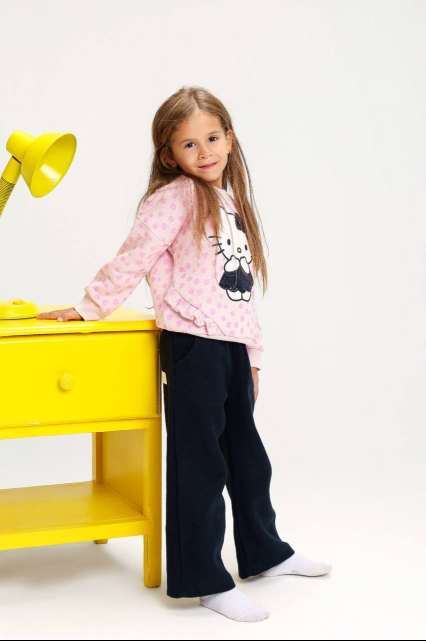 Girls’ Hello Kitty Pink Sweatshirt & Wide-Leg Pants Set – Cute Character Two-Piece Outfit