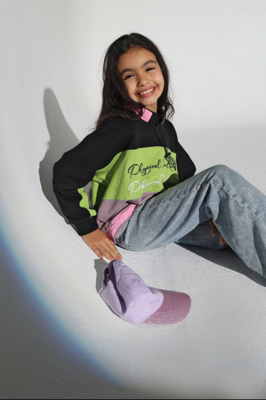 Girls’ Color Block Hooded Sweatshirt – Black, Green & Pink Graphic Pullover