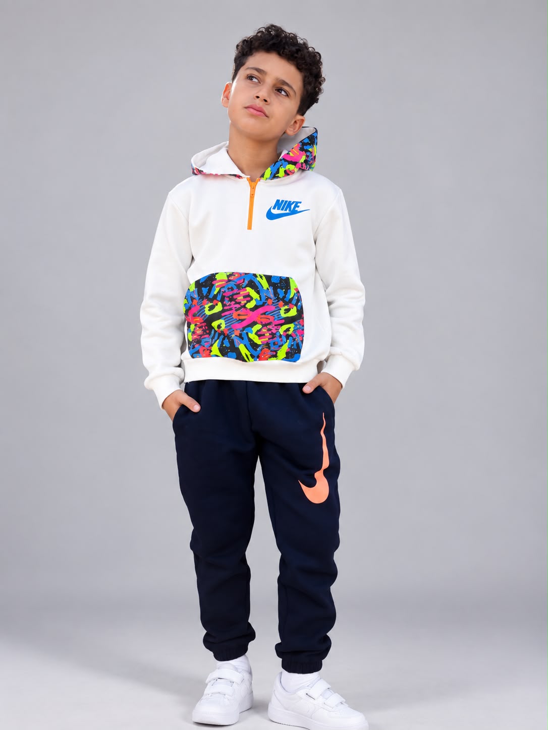 Boys’ Nike Graphic Hoodie & Jogger Pants Set – Colorful Print Sporty Two-Piece Outfit