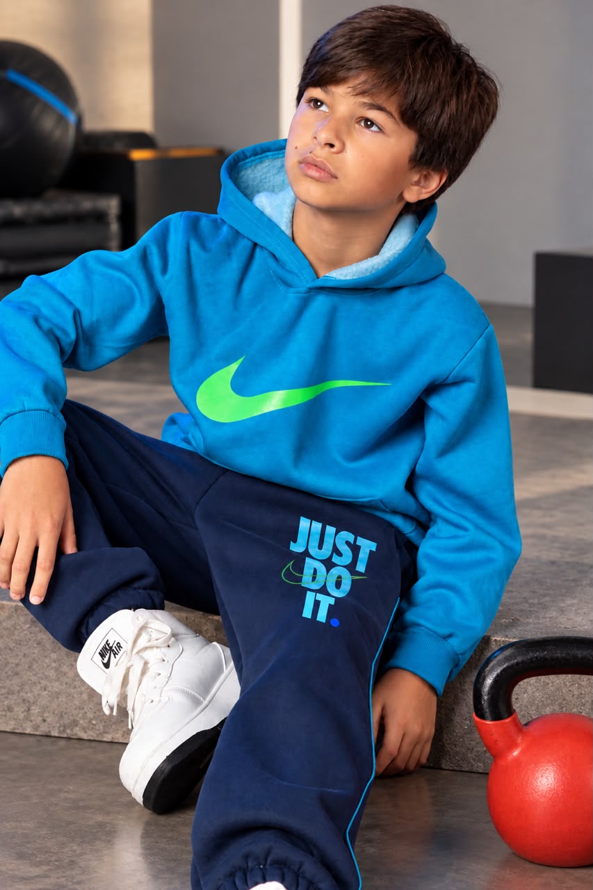 Boys’ Nike Blue Tie-Dye Hoodie & Jogger Pants Set – Sporty Two-Piece Outfit