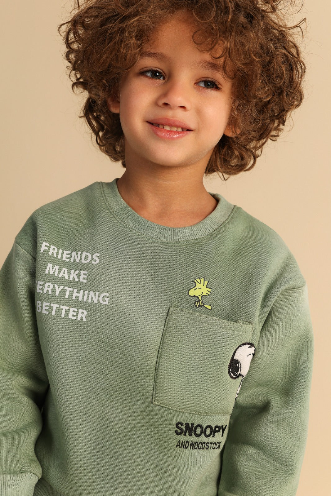 Boys’ Snoopy Green Sweatshirt & Jogger Set – Casual 2-Piece Tracksuit
