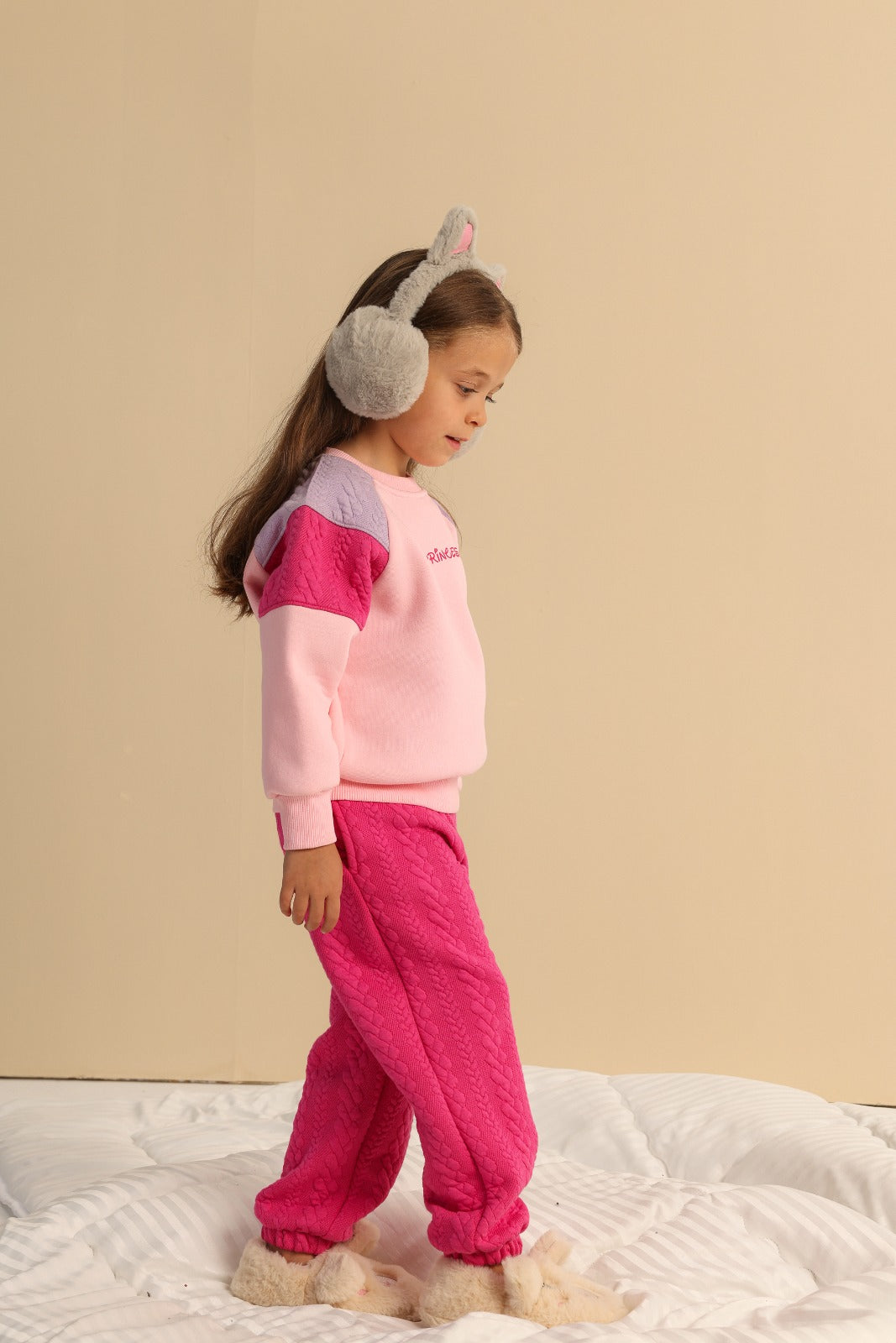 Girls’ Pink Sweatshirt & Textured Jogger Set with Bow Castle Graphic
