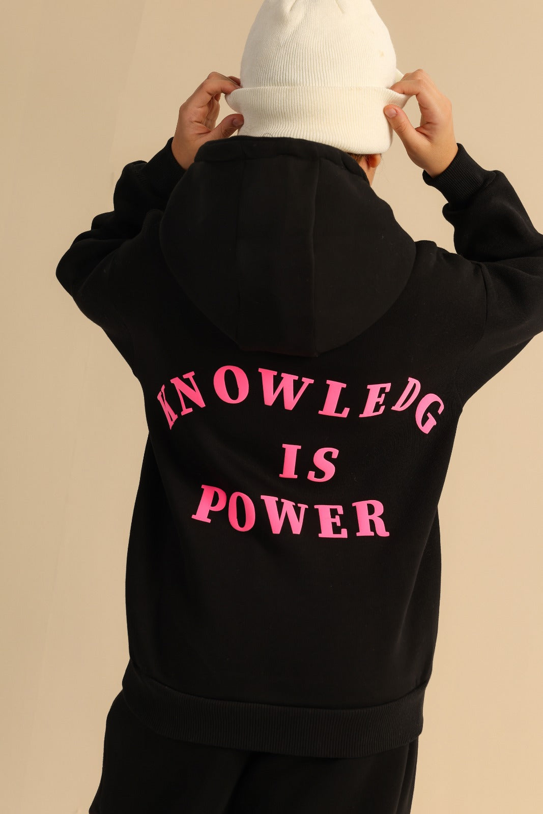 Girls’ Black & Pink Tracksuit Set – Graphic Hoodie and Wide-Leg Sweatpants