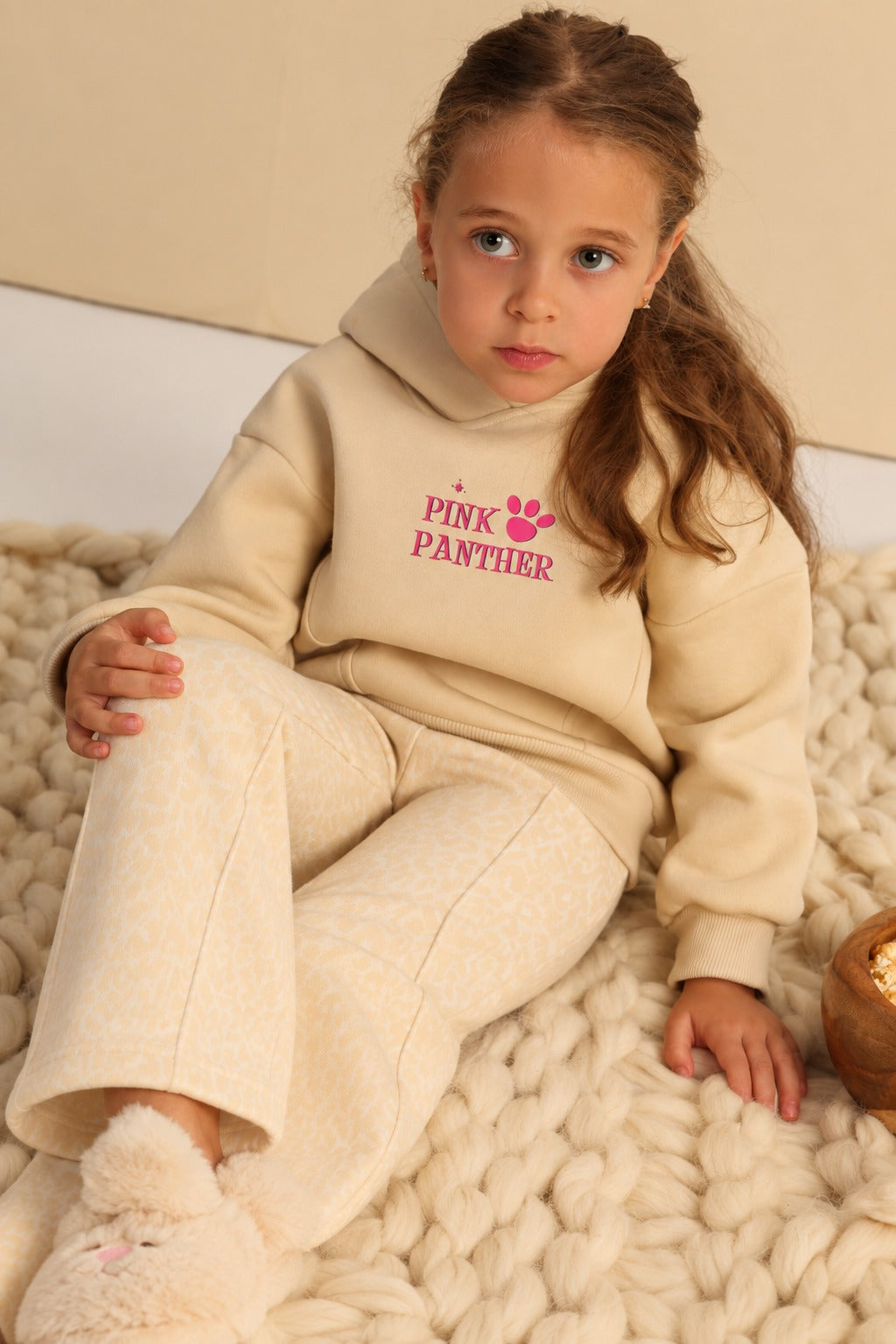 Girls Cream Hooded Winter Tracksuit Set – Floral Print Sweatshirt & Wide-Leg Pants