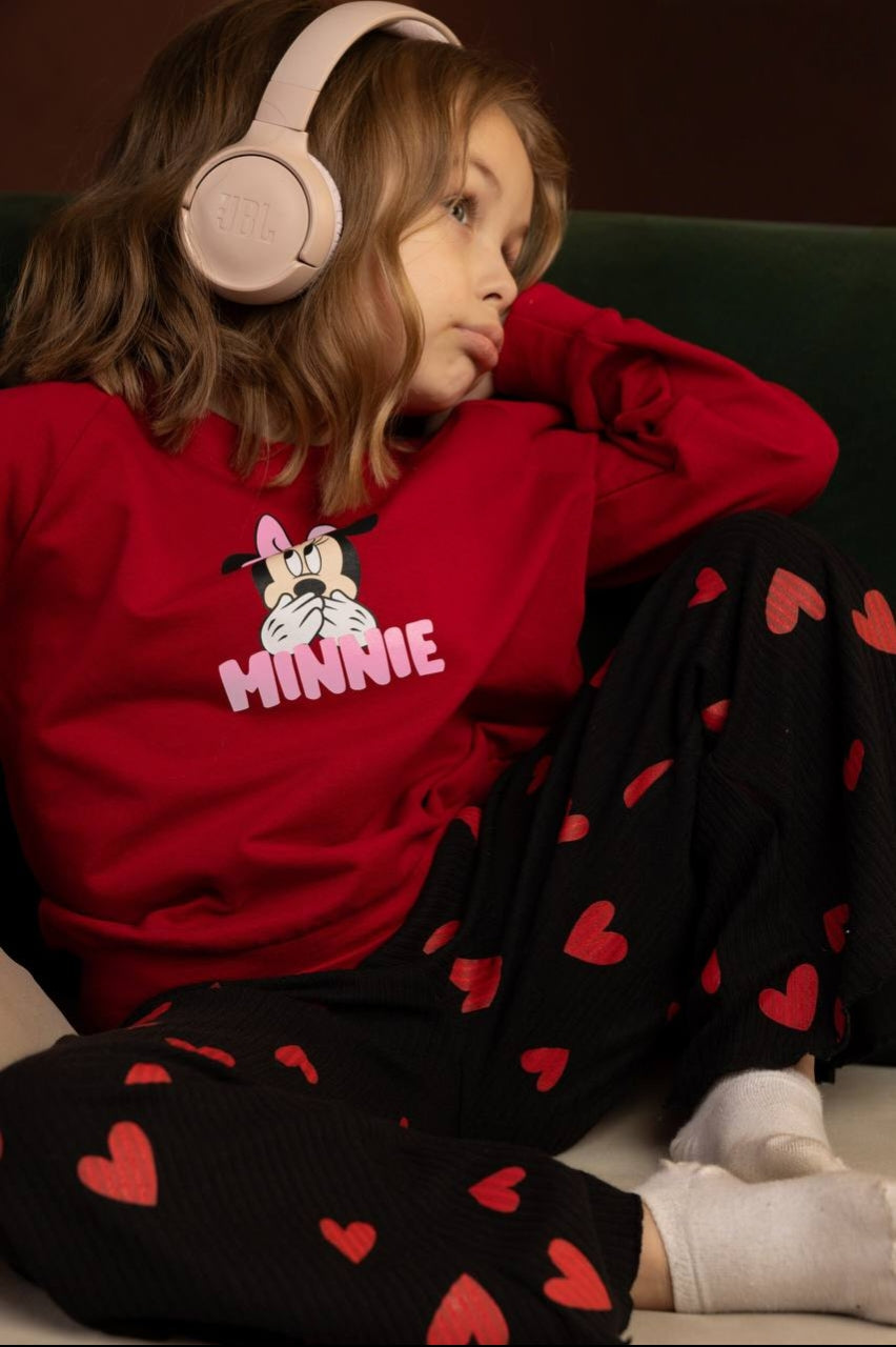 Girls’ Minnie Mouse Sweatshirt & Heart Print Wide-Leg Pants Set – Red and Black Two-Piece Outfit