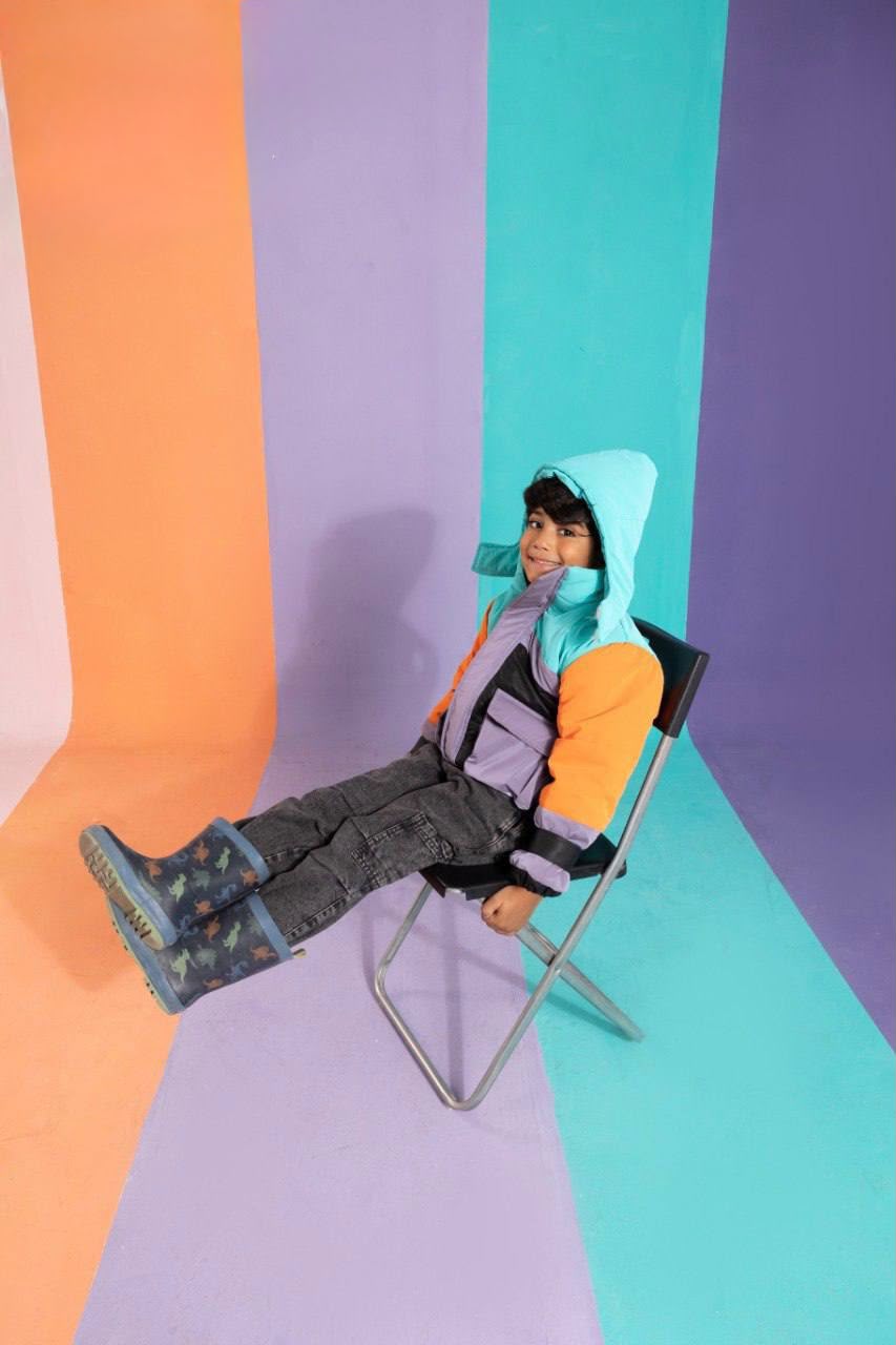 Boys’ Color block Puffer Jacket – Multicolor Hooded Winter Coat with Flap Pockets