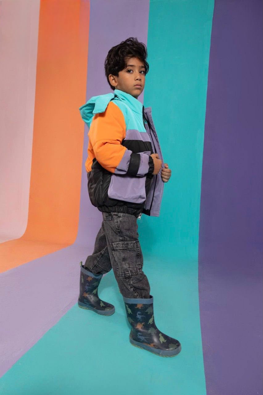 Boys’ Color block Puffer Jacket – Multicolor Hooded Winter Coat with Flap Pockets