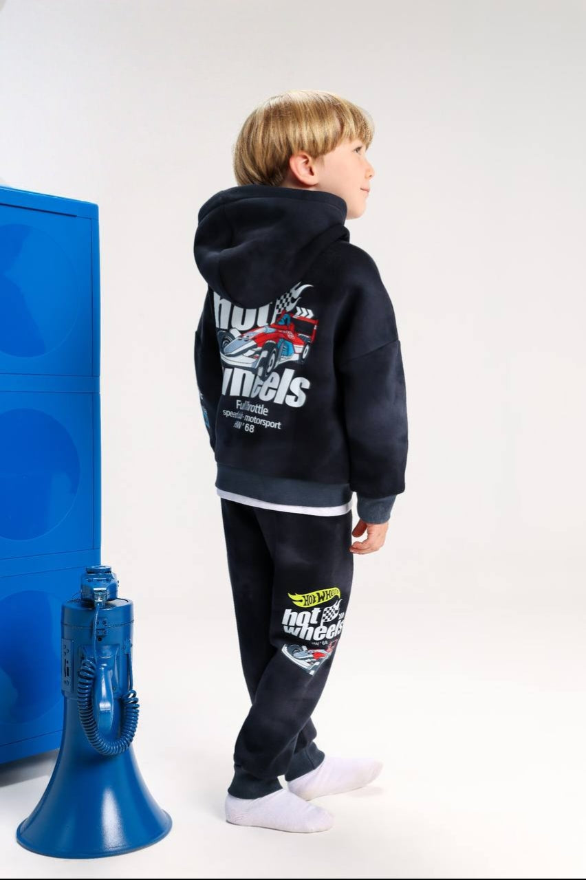 Boys’ Hot Wheels Graphic Hoodie & Jogger Set – Black Motorsport Tracksuit with Racing Car Prints