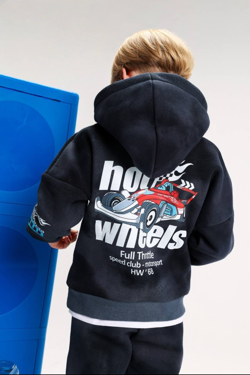 Boys’ Hot Wheels Graphic Hoodie & Jogger Set – Black Motorsport Tracksuit with Racing Car Prints