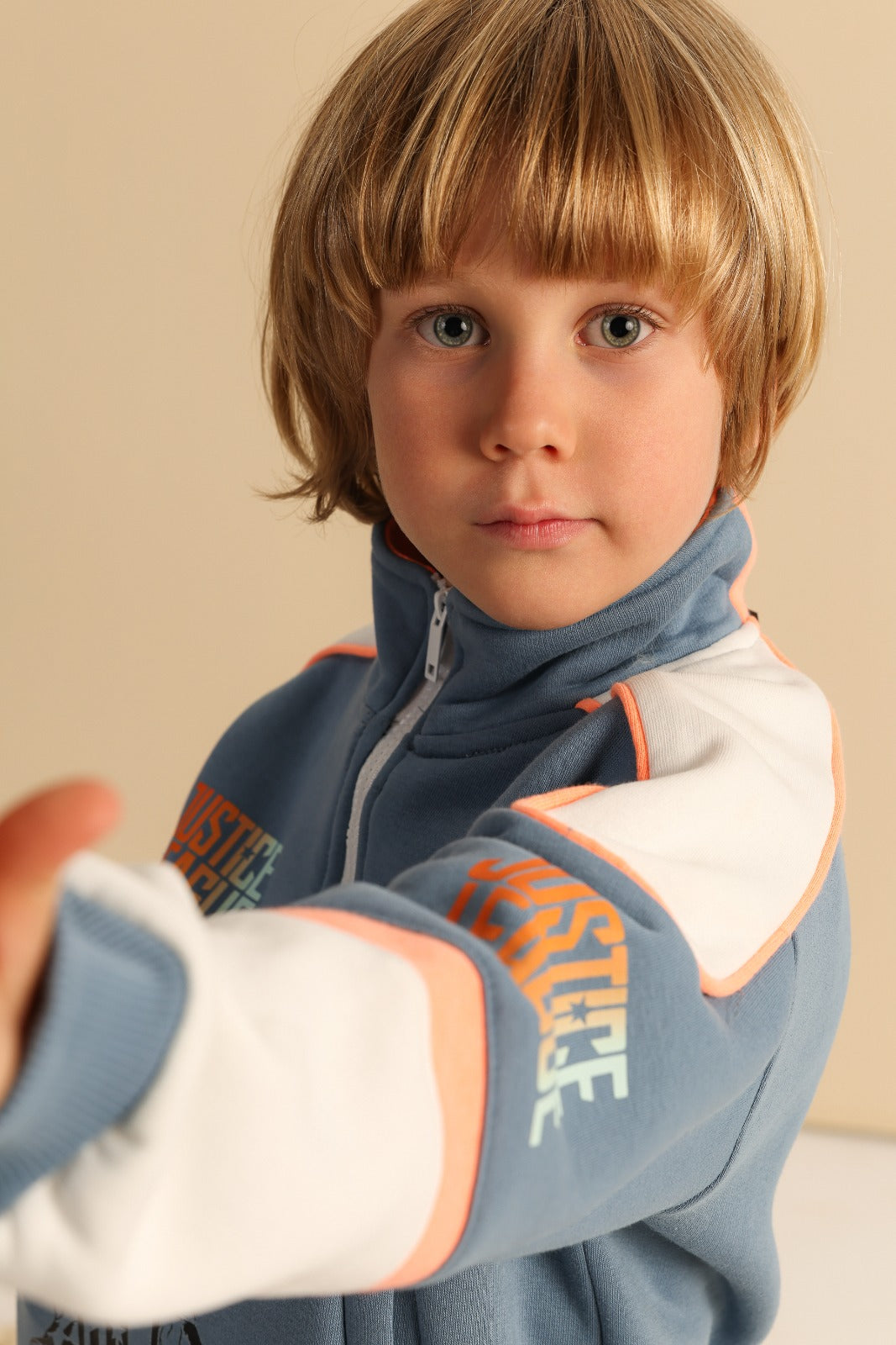 Boys Justice League Tracksuit Set – Quarter-Zip Sweatshirt and Wide-Leg Pants with Contrast Stripes