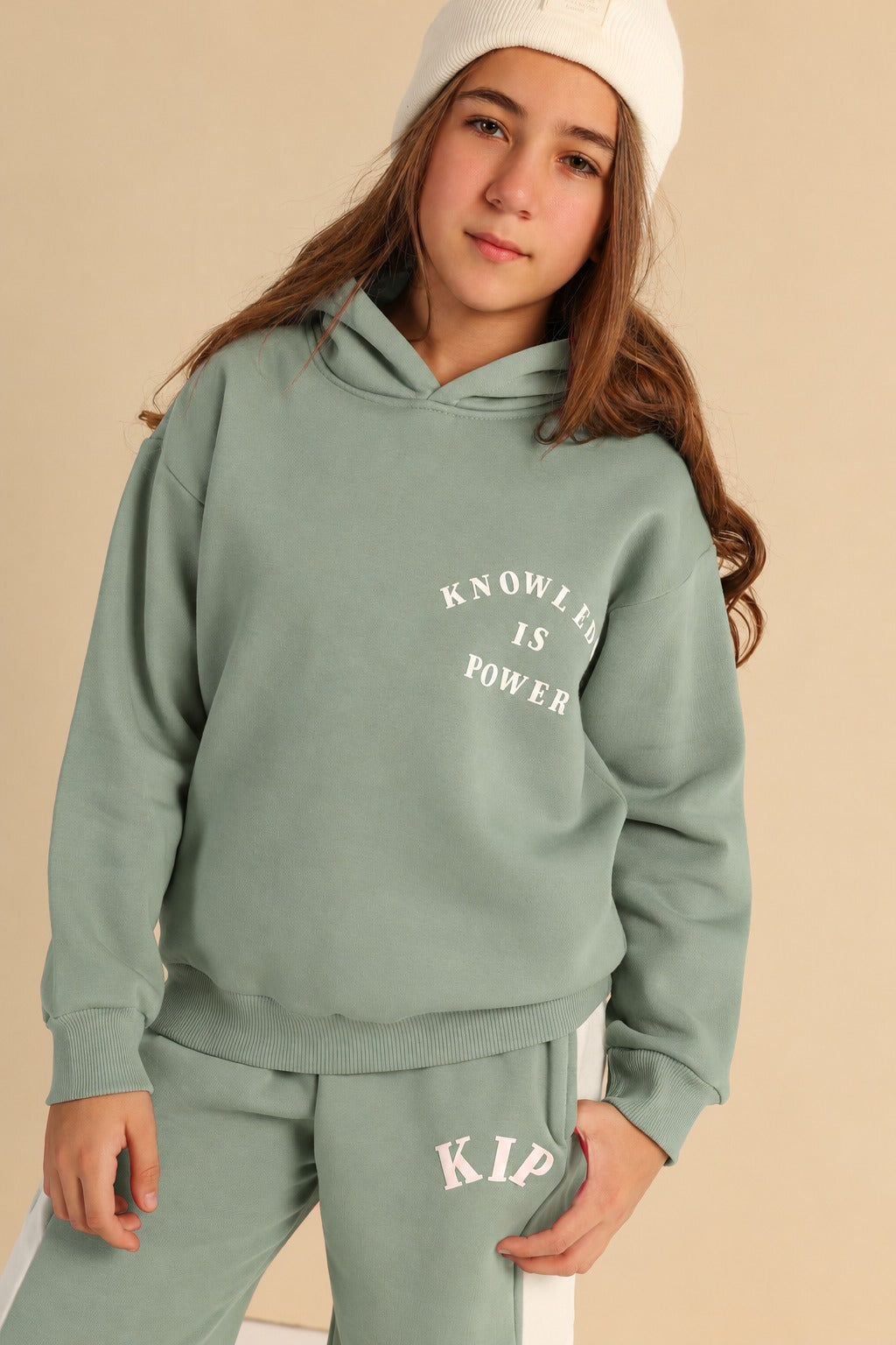 Girls’ Sage Green Hoodie & Wide-Leg Pants Set – White Contrast Panel Casual Tracksuit